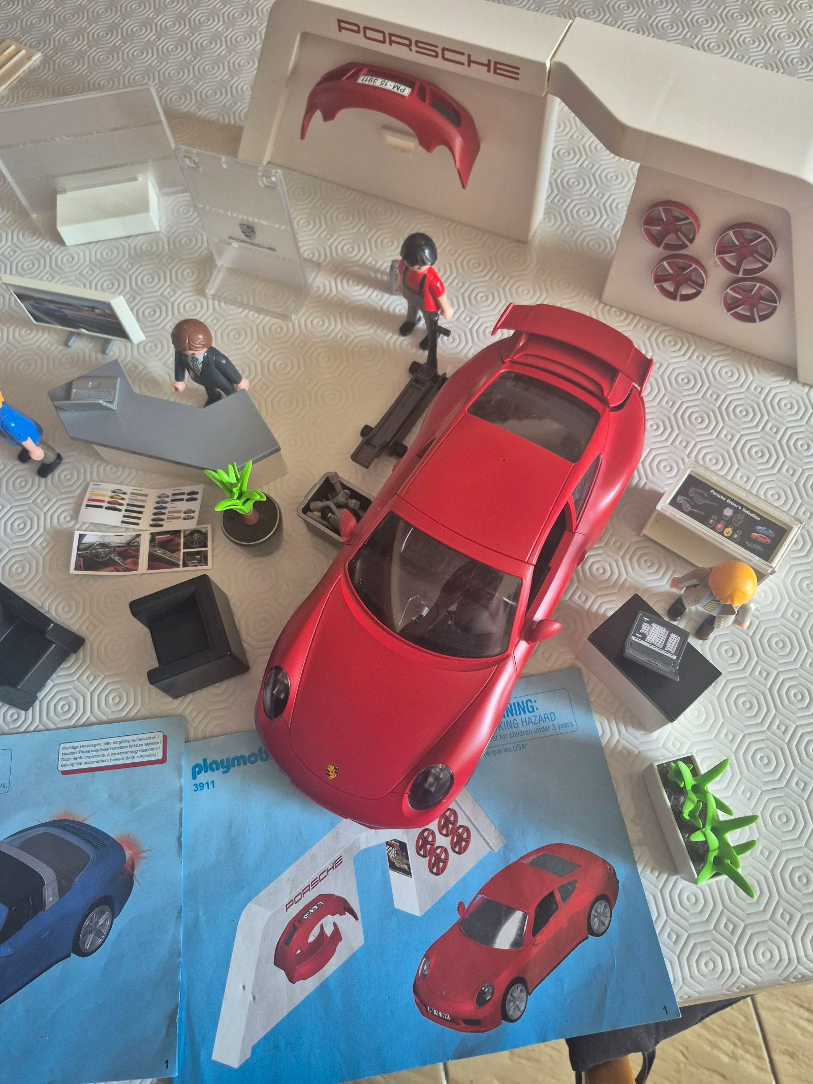 Lot de 2 voiture porsche playmobil  – photo 3